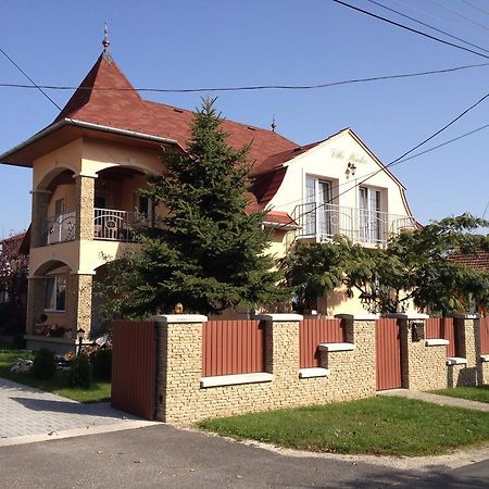 Villa Monika Keszthely Esterno foto
